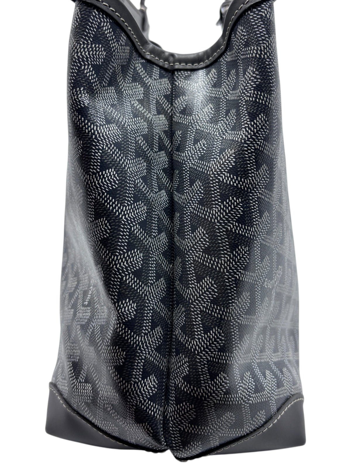 Posh Purse Co gray Goyard Bellechasse tote in Goyardine coated canvas with chevron print and calfskin leather trim.