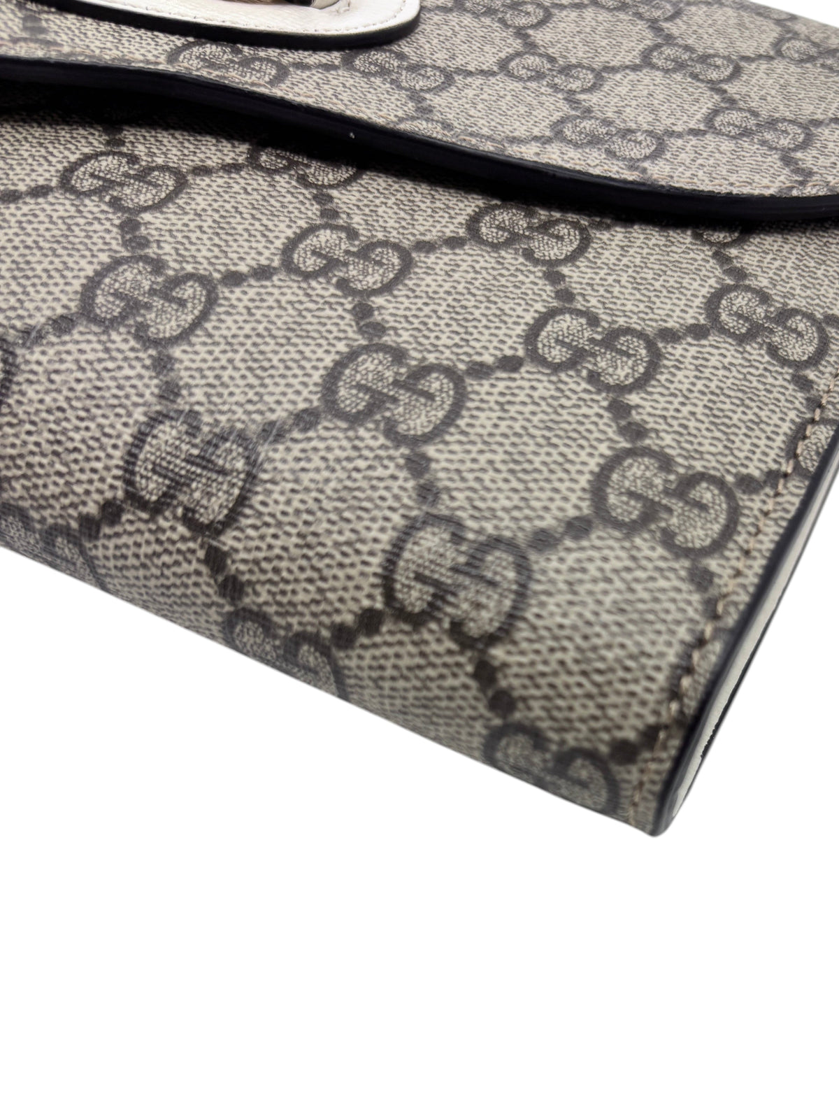 Posh Purse Co. Gucci Horsebit 1955 shoulder bag featuring signature GG Supreme monogram canvas and flap design.