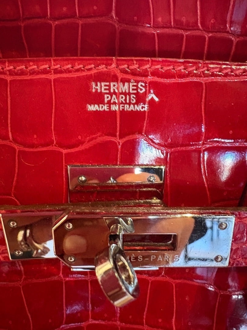 Posh Purse Co Hermes Birkin 30 crocodile embossed leather handbag in Braise red with palladium hardware closure.