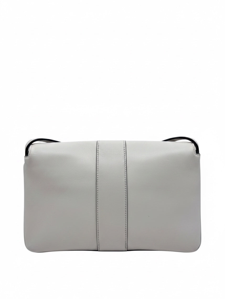 Posh Purse Co ivory Gucci Arli shoulder bag featuring a structured silhouette and smooth leather finish