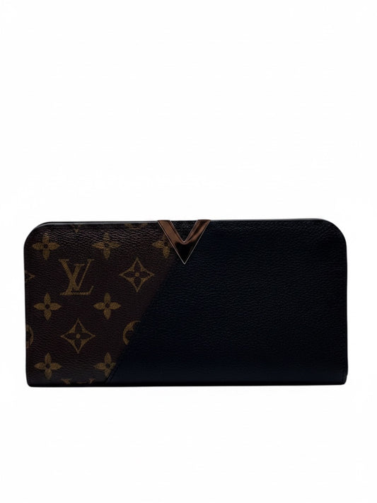 Posh Purse Co. preloved Louis Vuitton wallet featuring a black leather and iconic brown monogram canvas design.