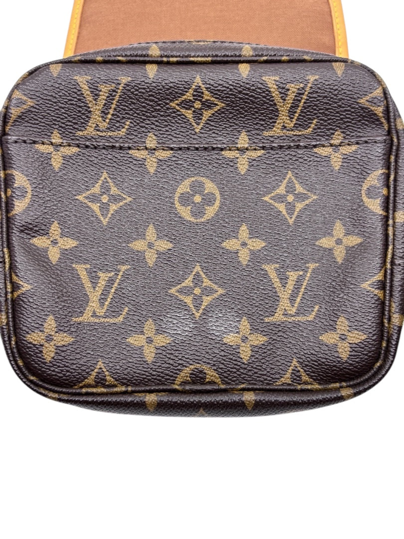 Posh Purse Co authentic Louis Vuitton Bosphore belt bag in iconic brown Monogram coated canvas with Vachetta trim