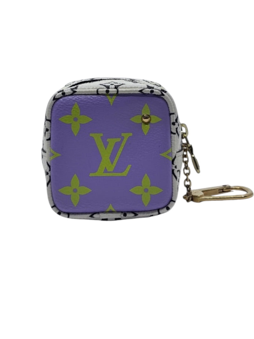 Posh Purse Co Louis Vuitton 2019 Monogram Giant cube coin purse in purple and white canvas with gold-tone hardware.