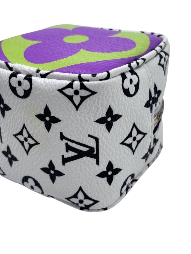 Posh Purse Co Louis Vuitton 2019 Monogram Giant cube coin purse in white canvas with purple and green floral accents