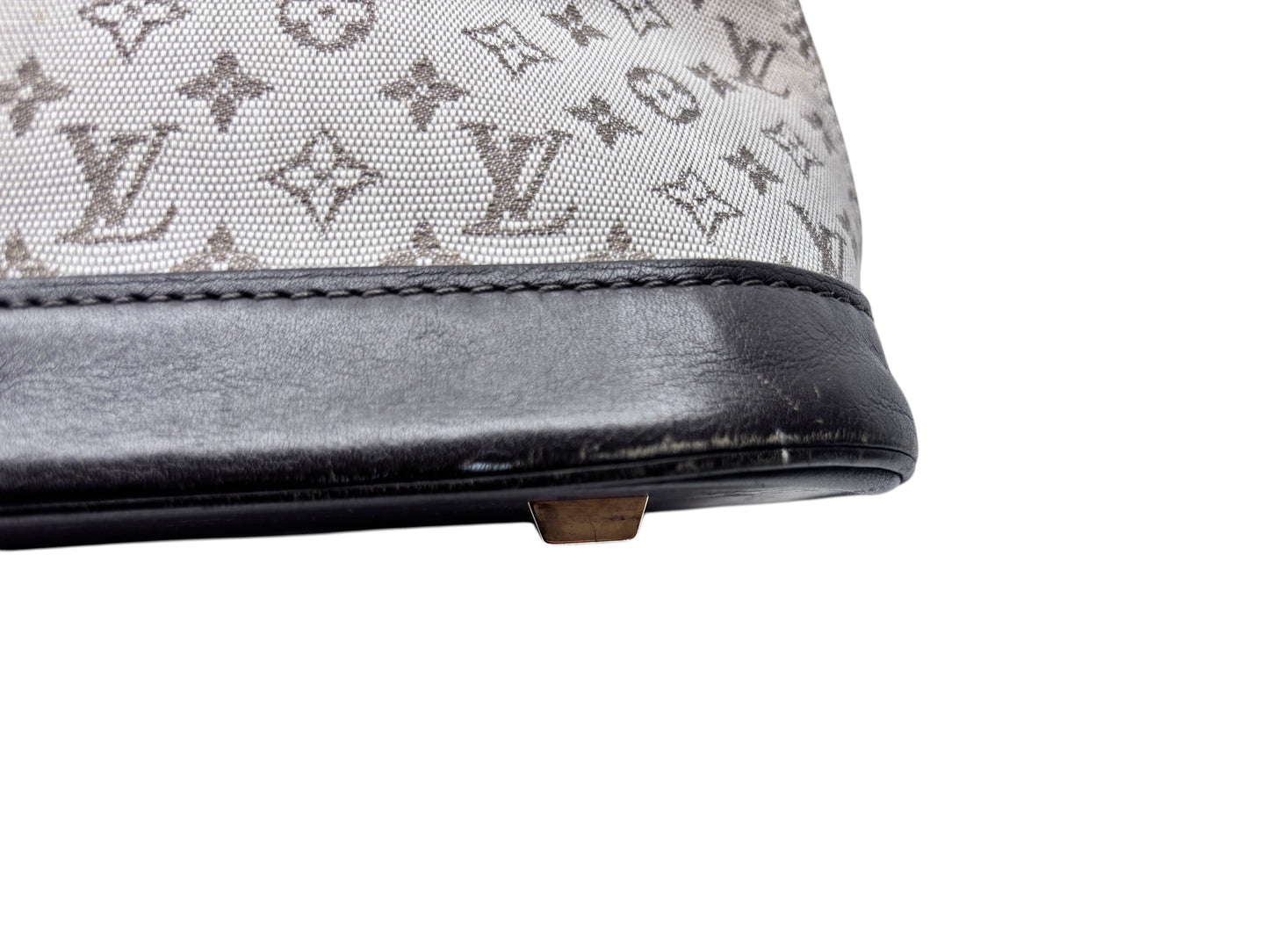 Posh Purse Co preloved Louis Vuitton Long Mini Lin bag showing beige monogram canvas and black leather trim detail