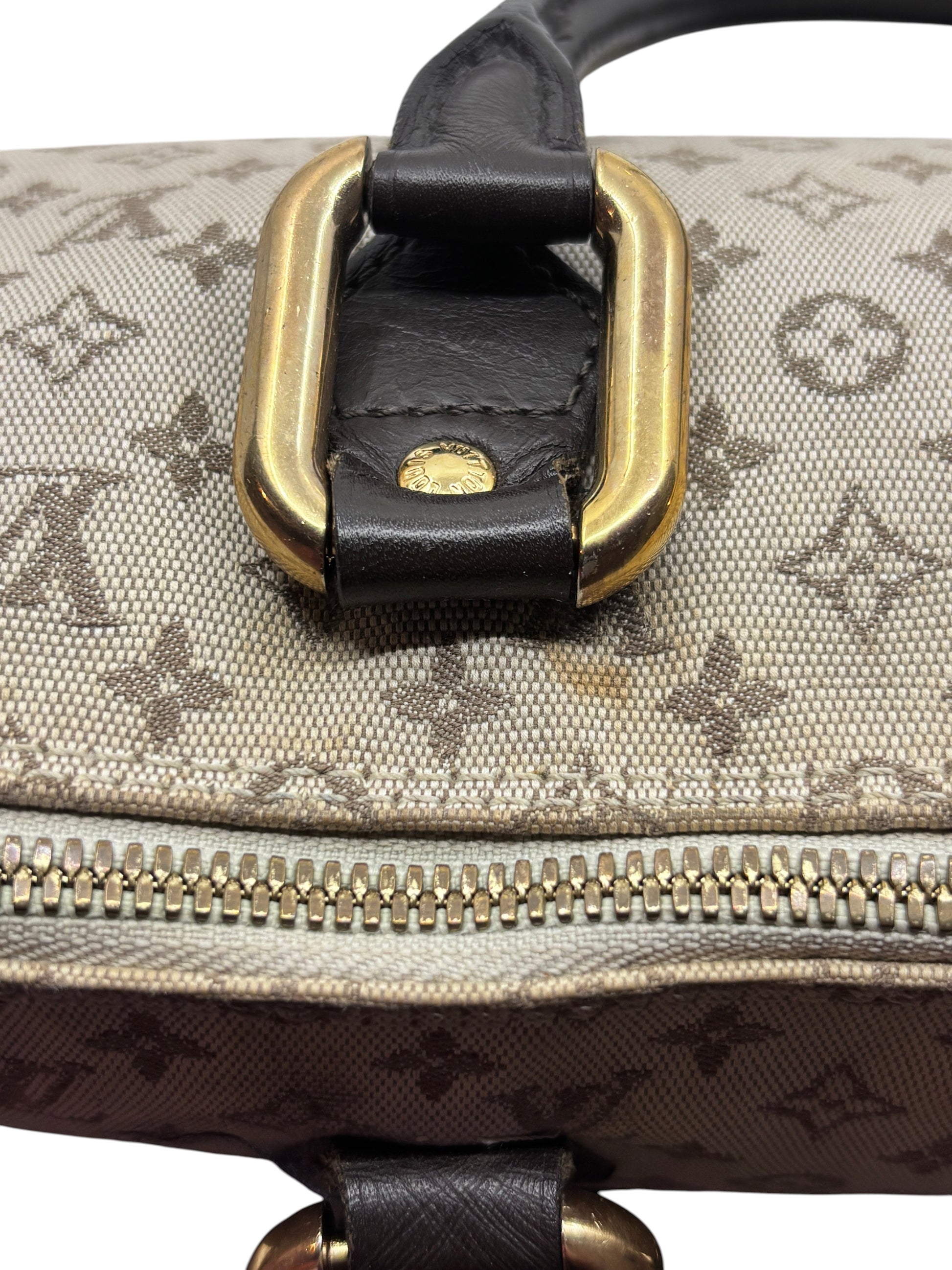 Posh Purse Co preloved Louis Vuitton Long Mini Lin bag featuring signature monogram canvas and gold-tone hardware
