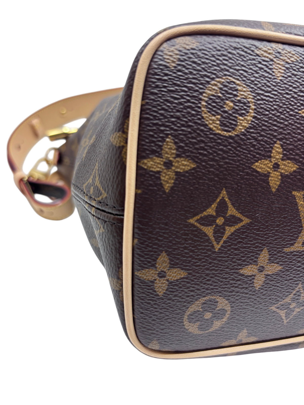 Posh Purse Co Louis Vuitton Monogram Lockit bag featuring iconic brown coated canvas and natural leather trim detail.