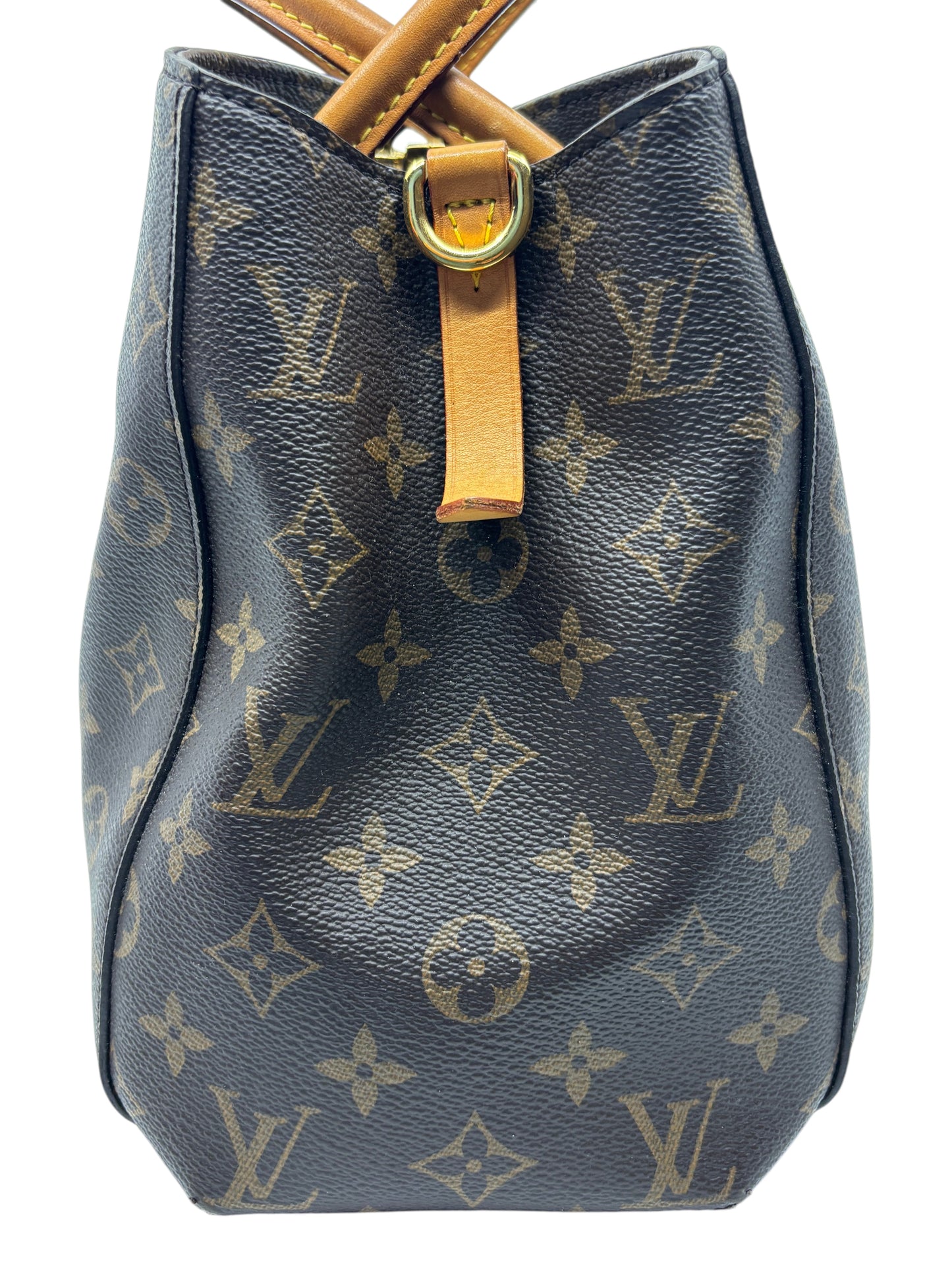 Posh Purse Co. Louis Vuitton Montaigne MM handbag in brown monogram coated canvas with vachetta leather side detail.