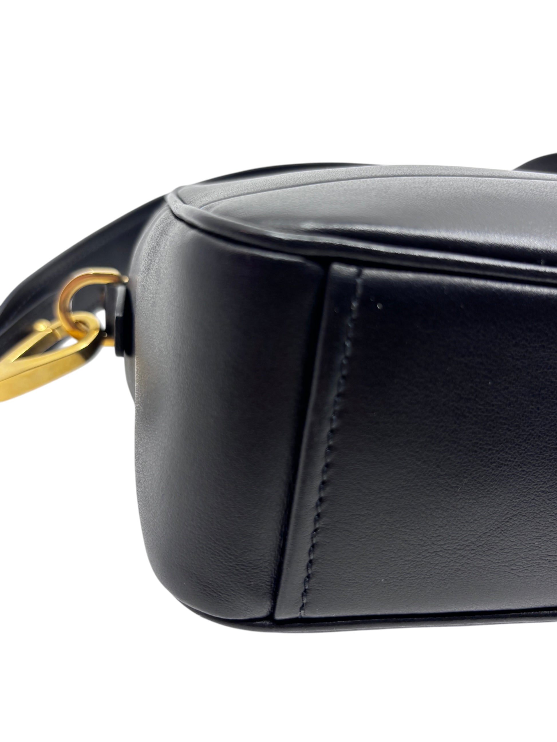 Posh Purse Co Prada Mirage camera bag in black leather with gold-tone hardware detail