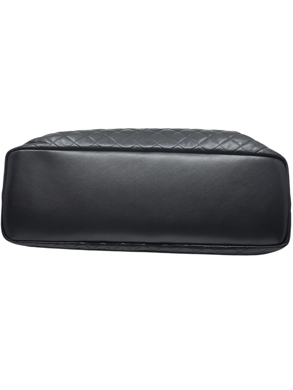 Posh Purse Co black Saint Laurent ES giant travel bag base showing quilted leather detail and smooth bottom panel