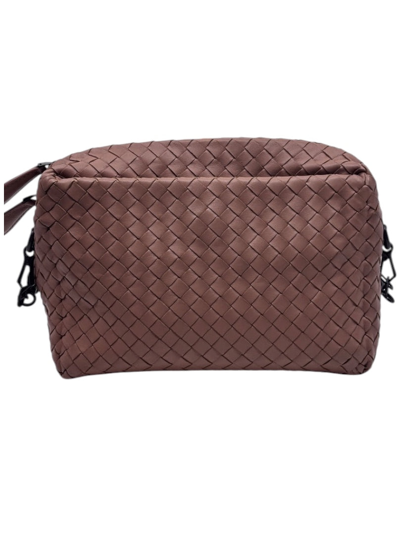 Posh Purse Co tan Bottega Veneta Intrecciato shoulder bag featuring signature handwoven leather craftsmanship.