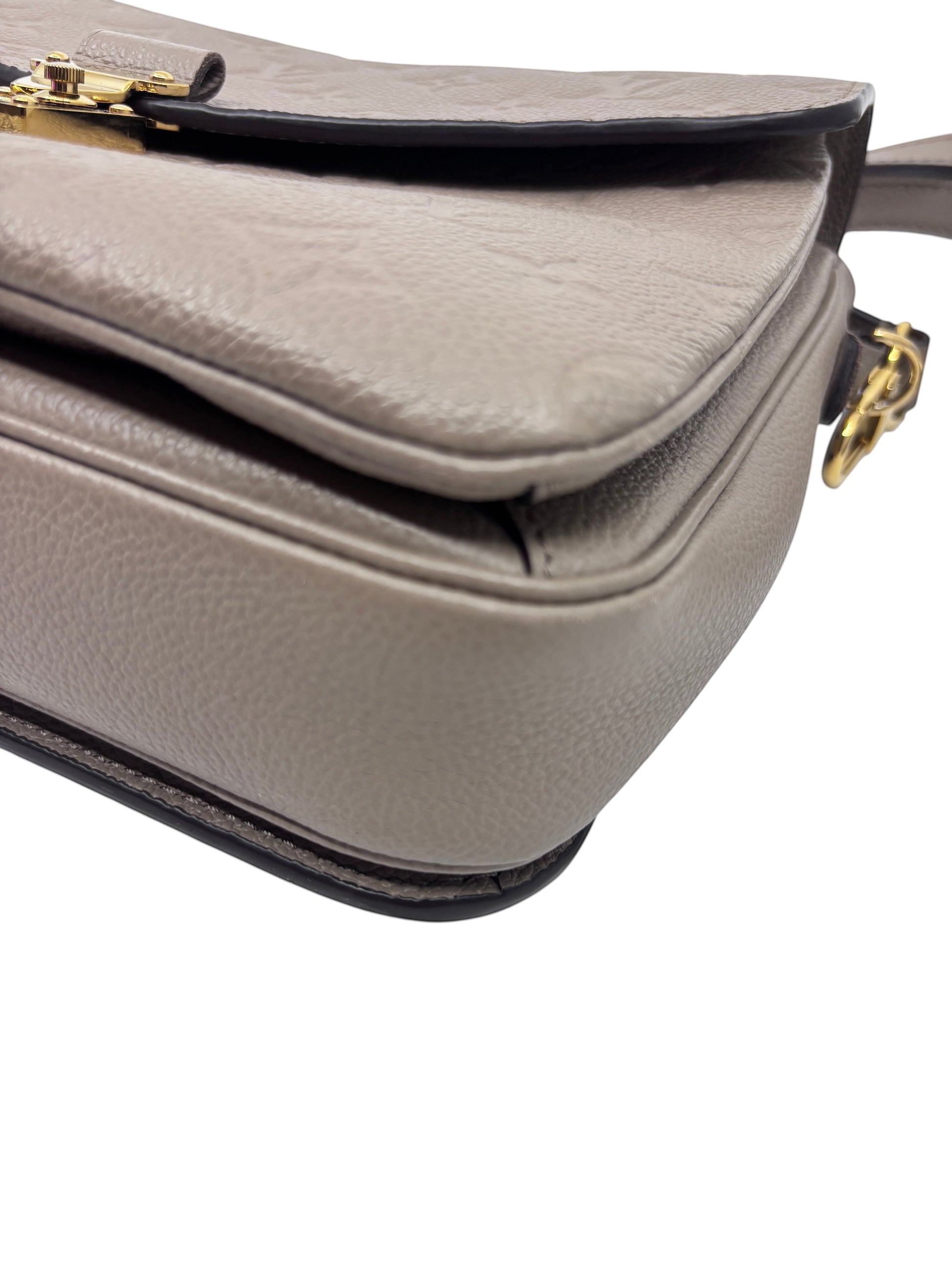 Posh Purse Co preloved Louis Vuitton Pochette Metis in turtledove beige embossed Monogram Empreinte leather