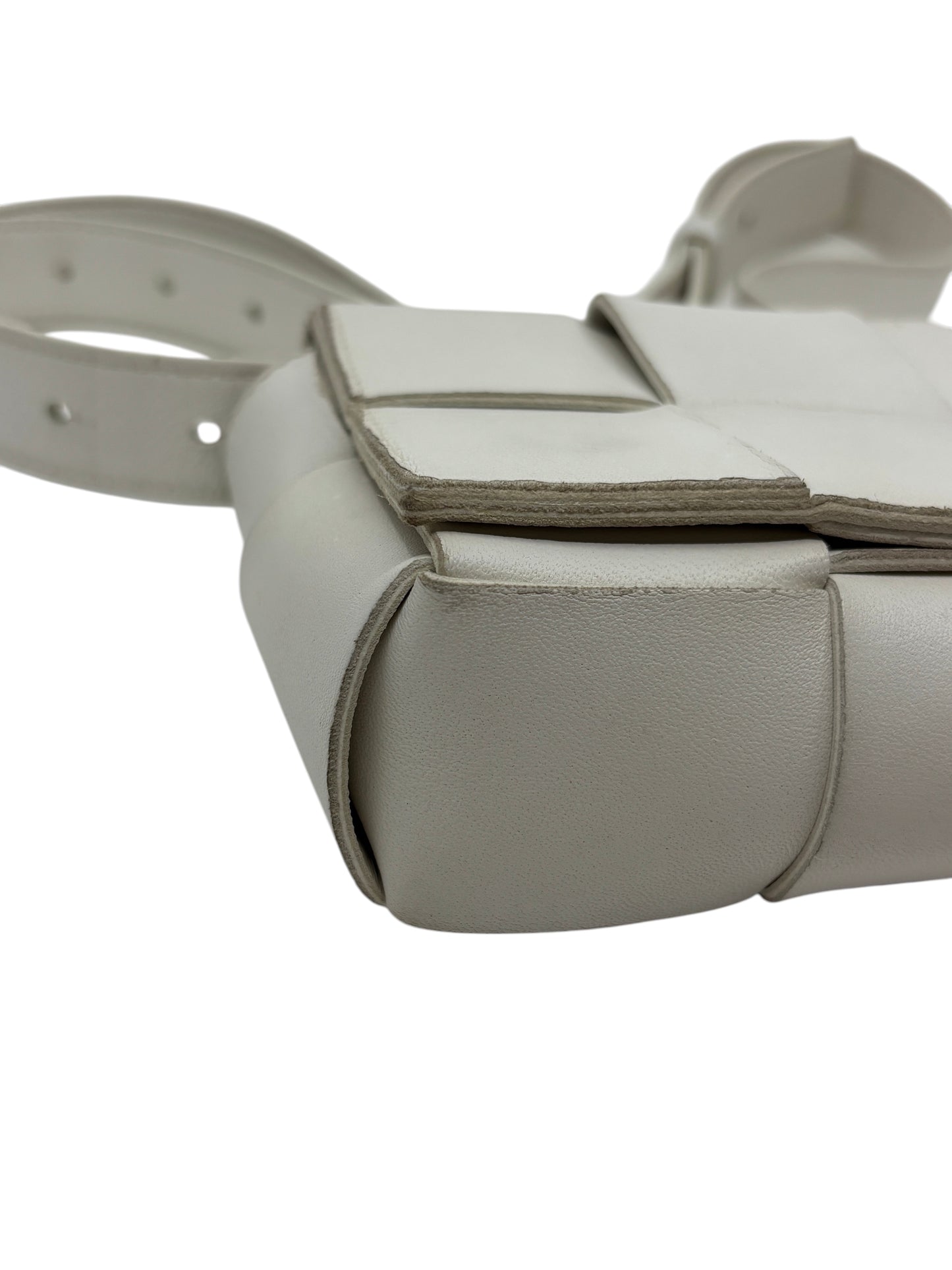 Posh Purse Co white Bottega Veneta Cassette bag featuring signature Intrecciato woven leather and adjustable strap