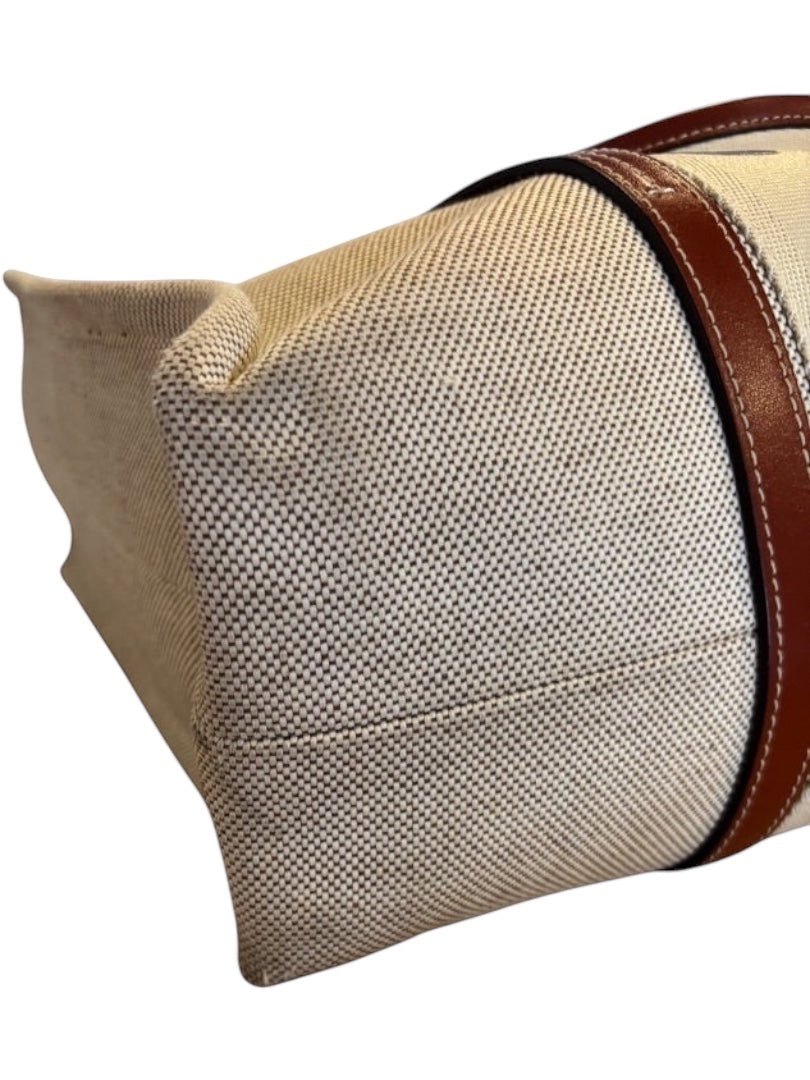 Posh Purse Co beige canvas Chloé Woody tote bag with brown leather trim and logo straps.