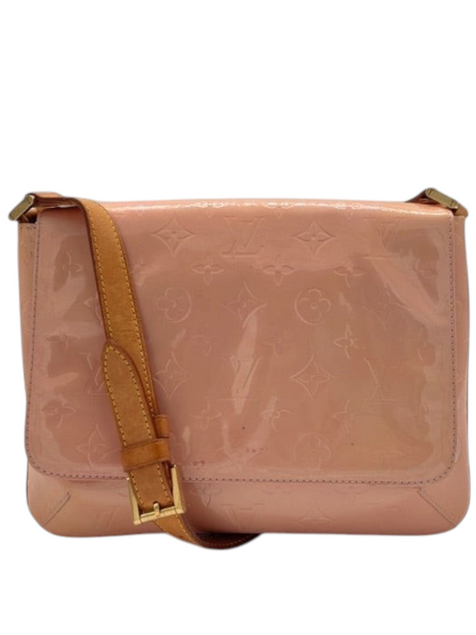 Posh Purse Co Louis Vuitton Vernis Thompson shoulder bag in pink patent leather with monogram embossing and tan leather strap.